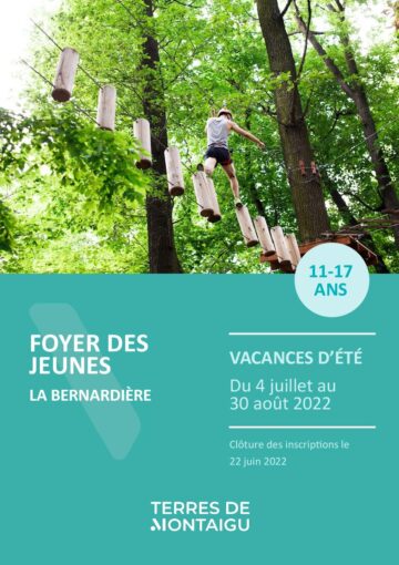 Couverture du programme des vacances d'été 2022 - Foyer des Jeunes La Bernardière